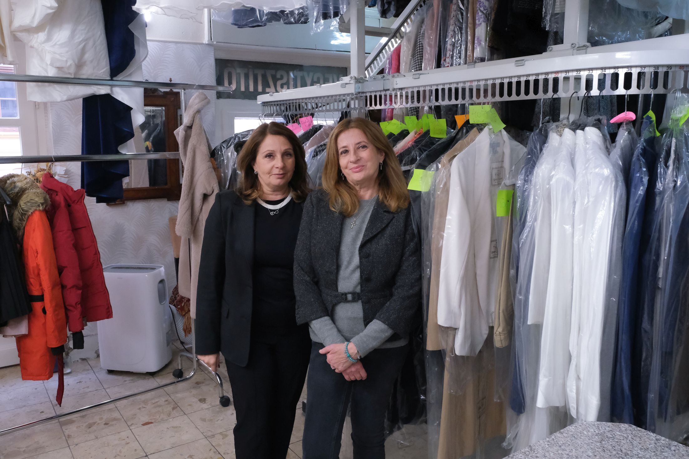 „Sissy esküvői ruháját és Batthyány kabátját is mi kezeljük”