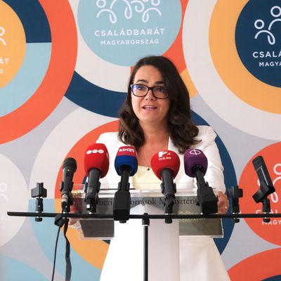 Novák Katalin: egyre népszerűbb a Családvédelmi Akcióterv