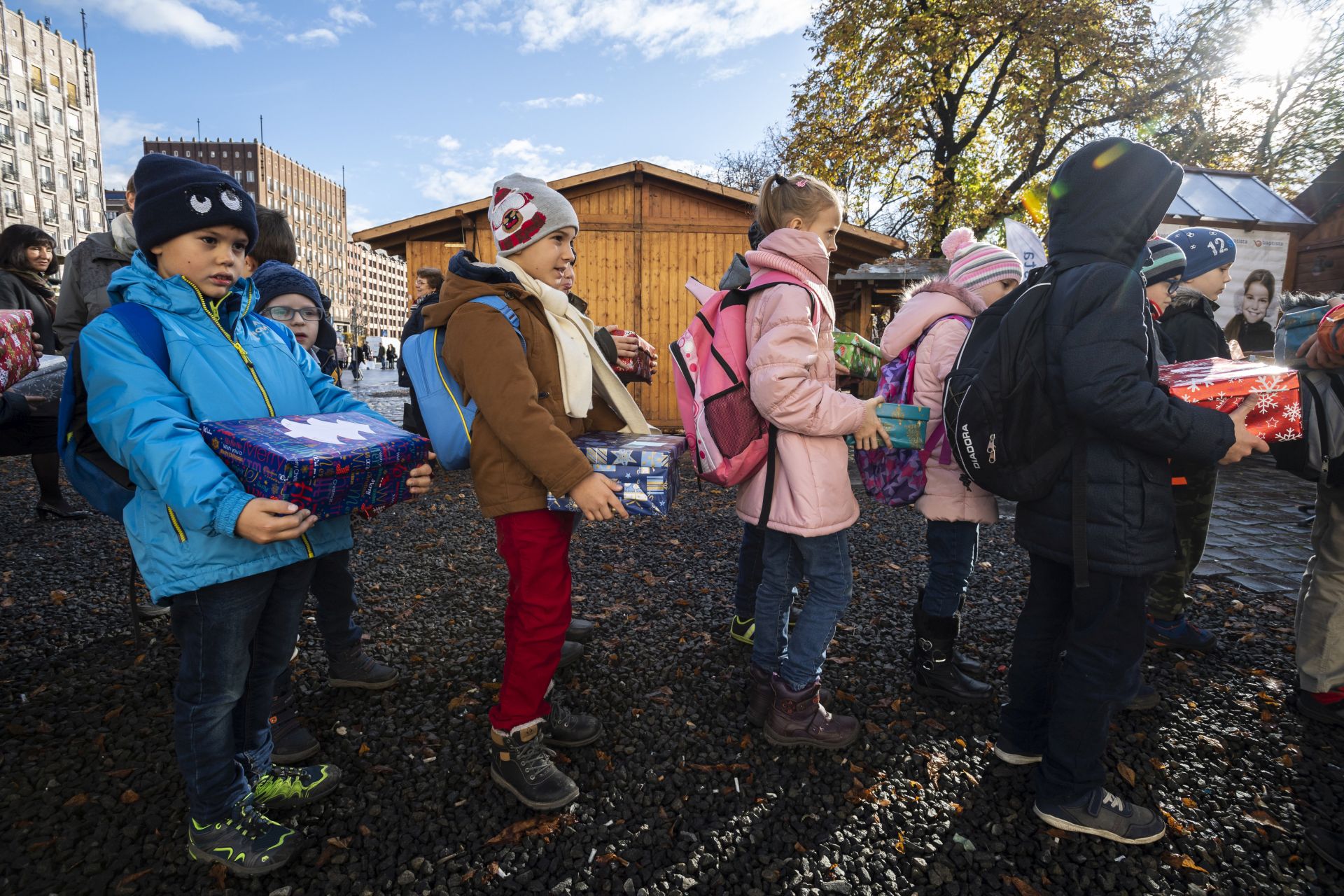 Elindult a Cipősdoboz akció