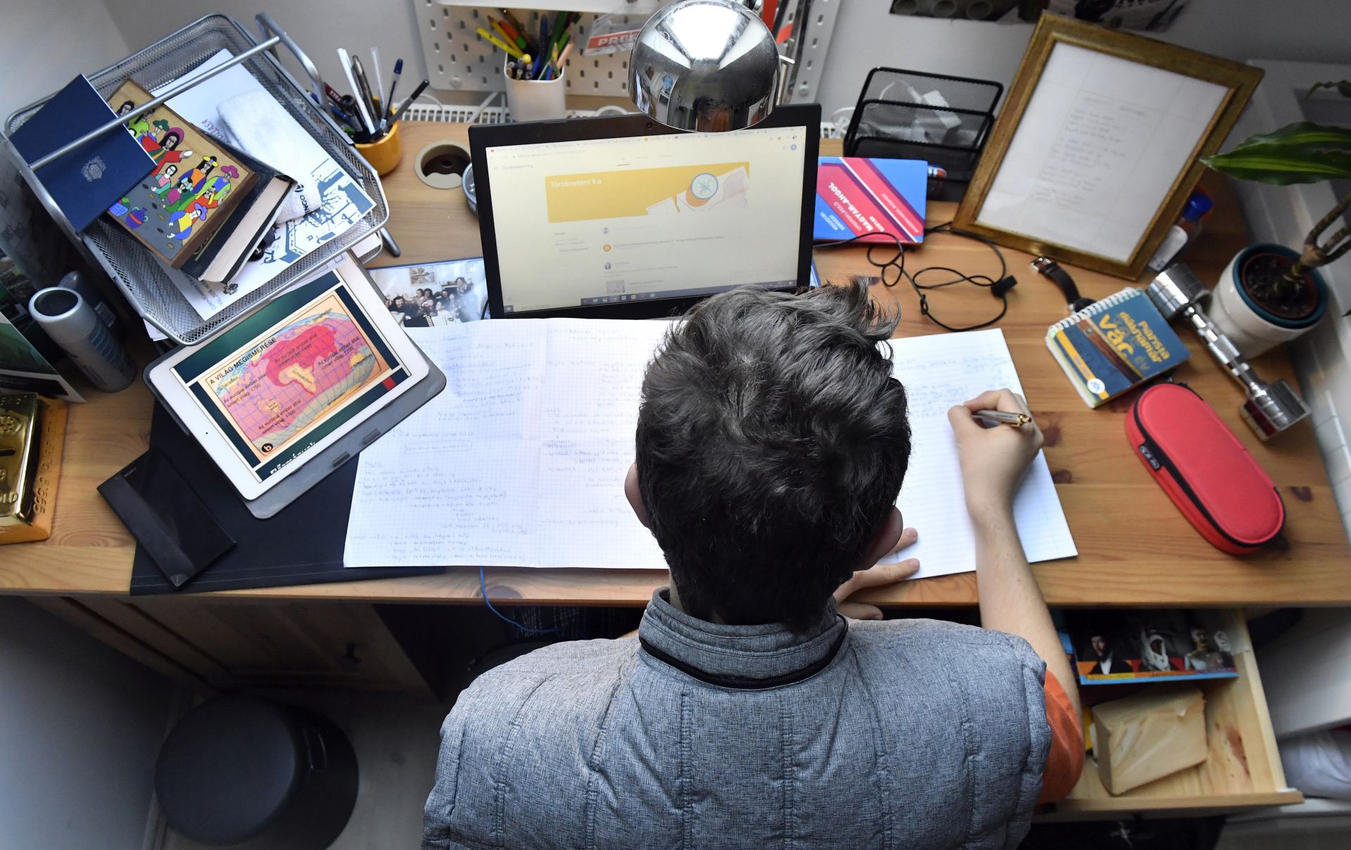 Kamaszok karanténban 2.0