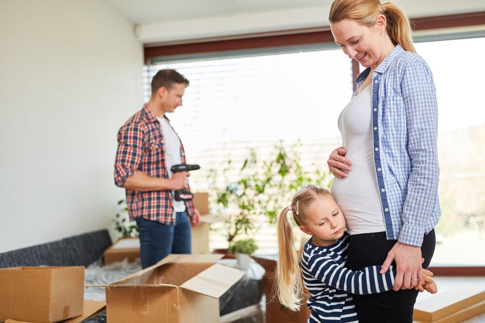 Bővül a család, költöznénk – ezek az elérhető lakástámogatások 