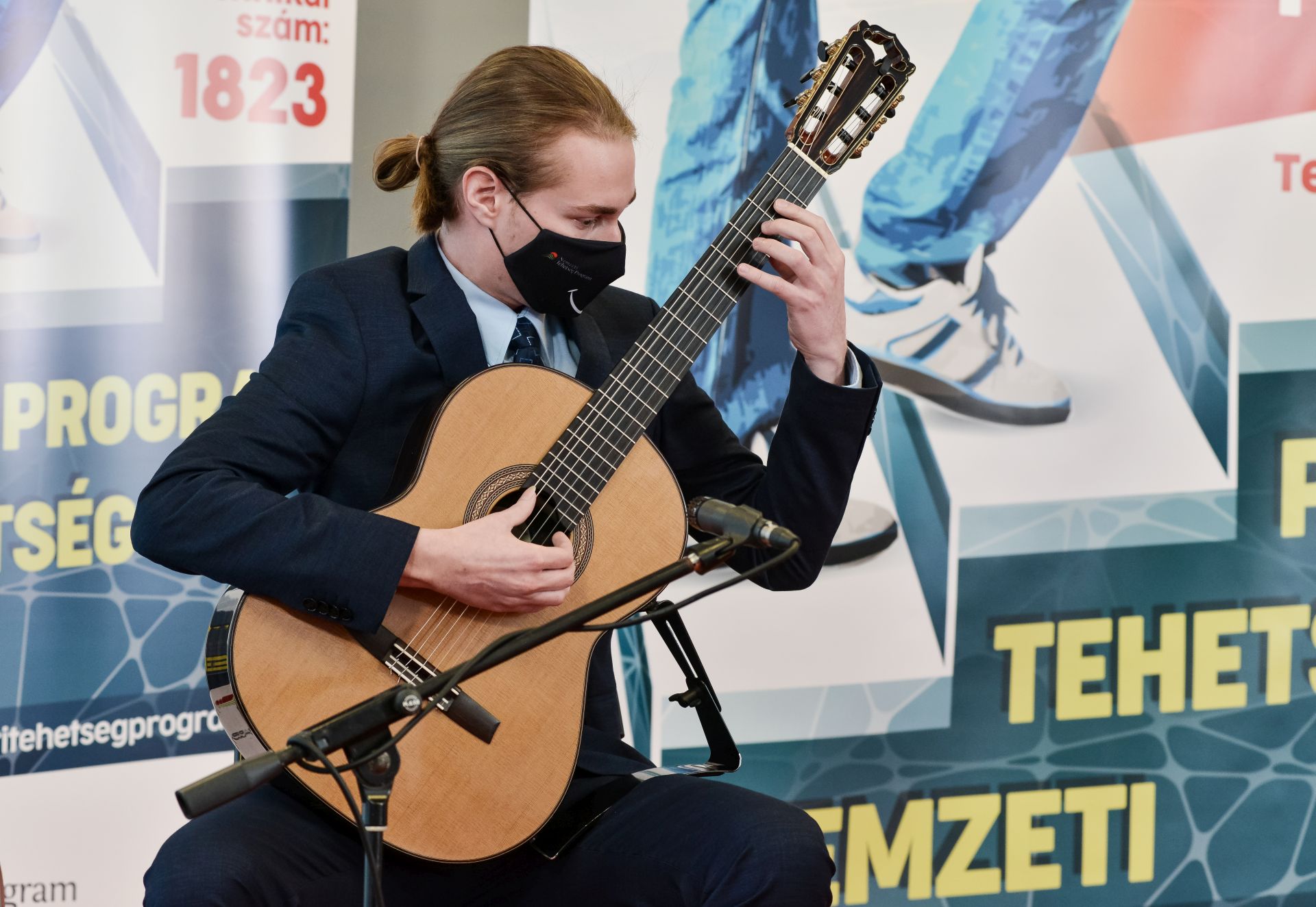 99% tehetség – 1% adó