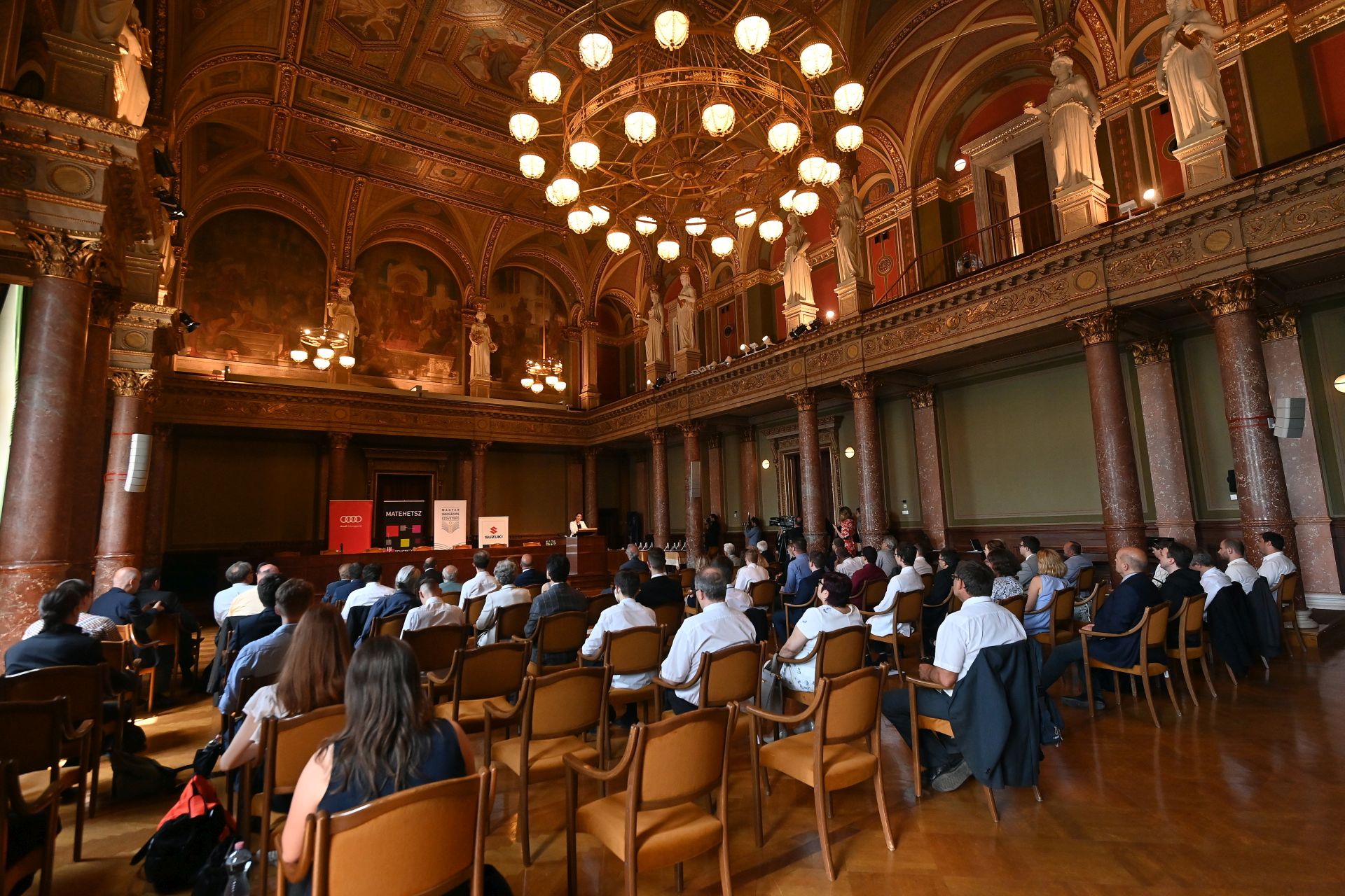 Digitális tollal kapcsolatos kutatást is díjaztak az ifjúsági tehetségkutató versenyen