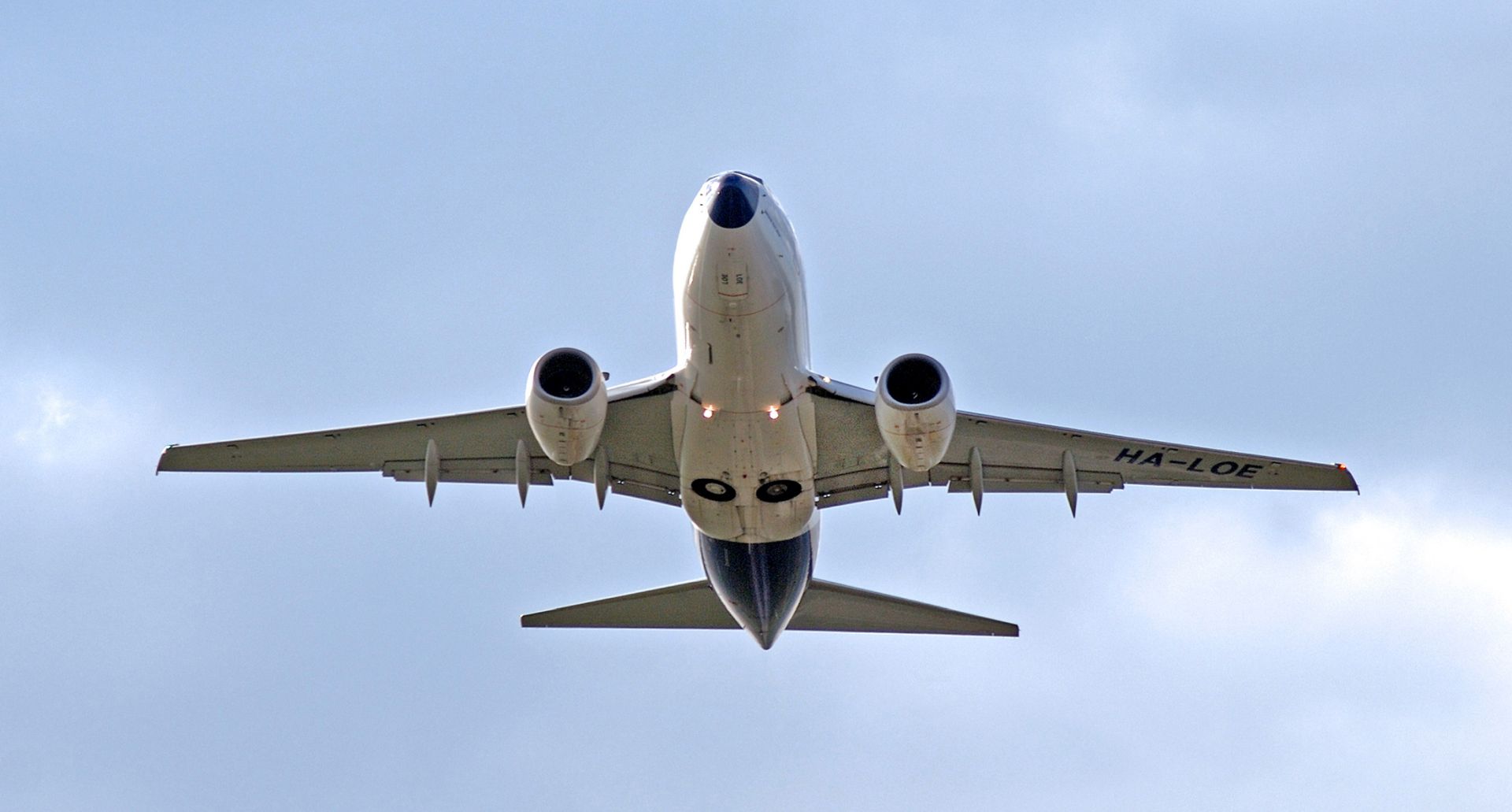 Rettegés a felhők felett – Hogyan győzzük le a repülésfóbiát? 