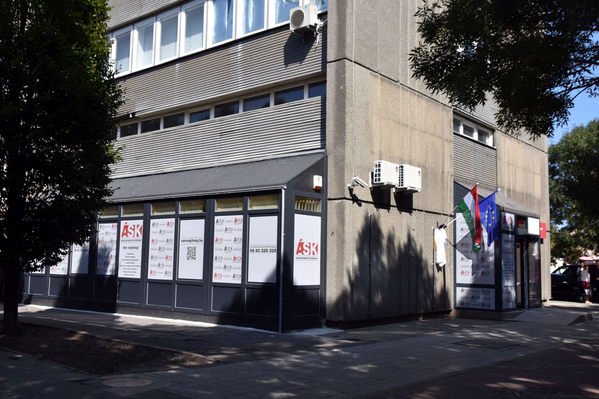 Segíteni kell az áldozatoknak