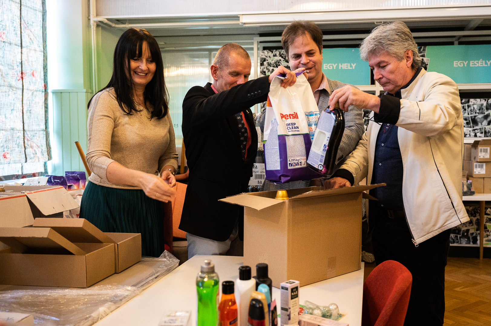 Karácsonyi segítség a vidéken élő egyszülős családoknak