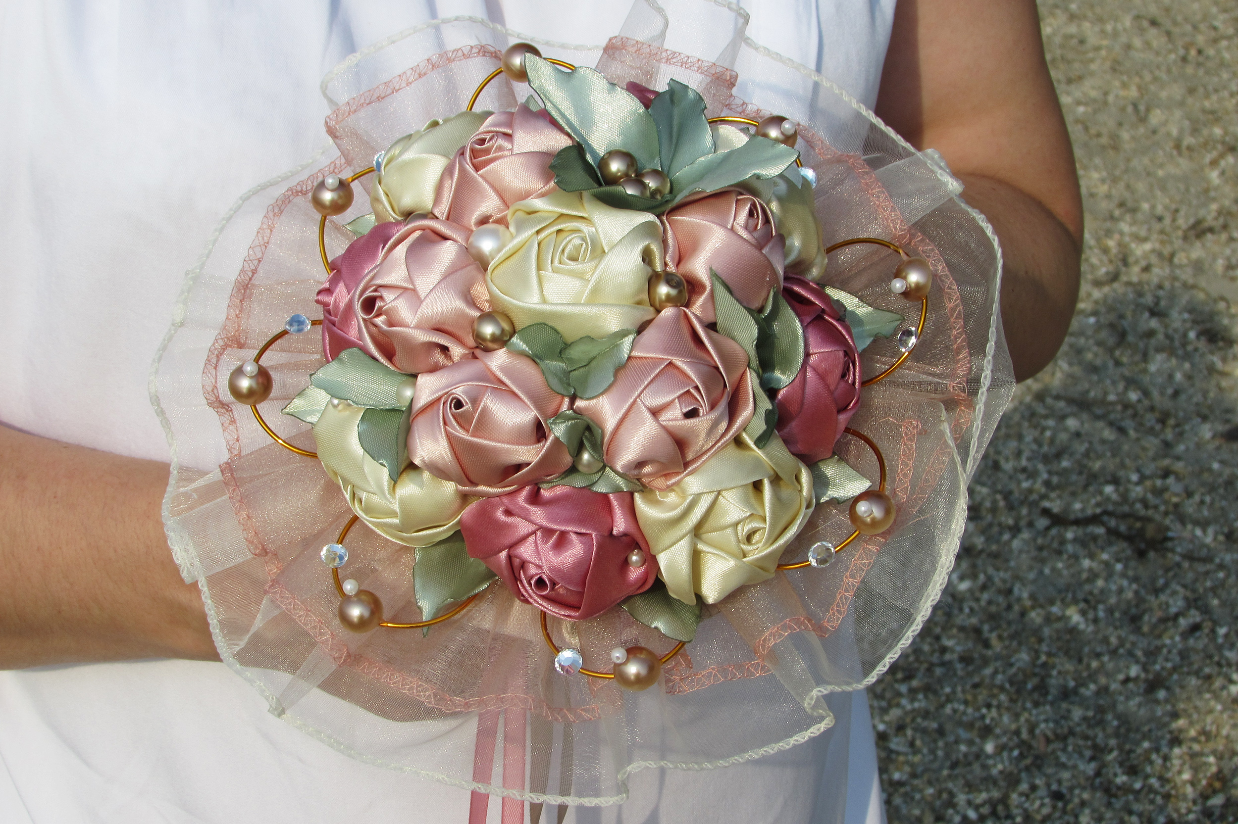 Szalagba álmodott világ  